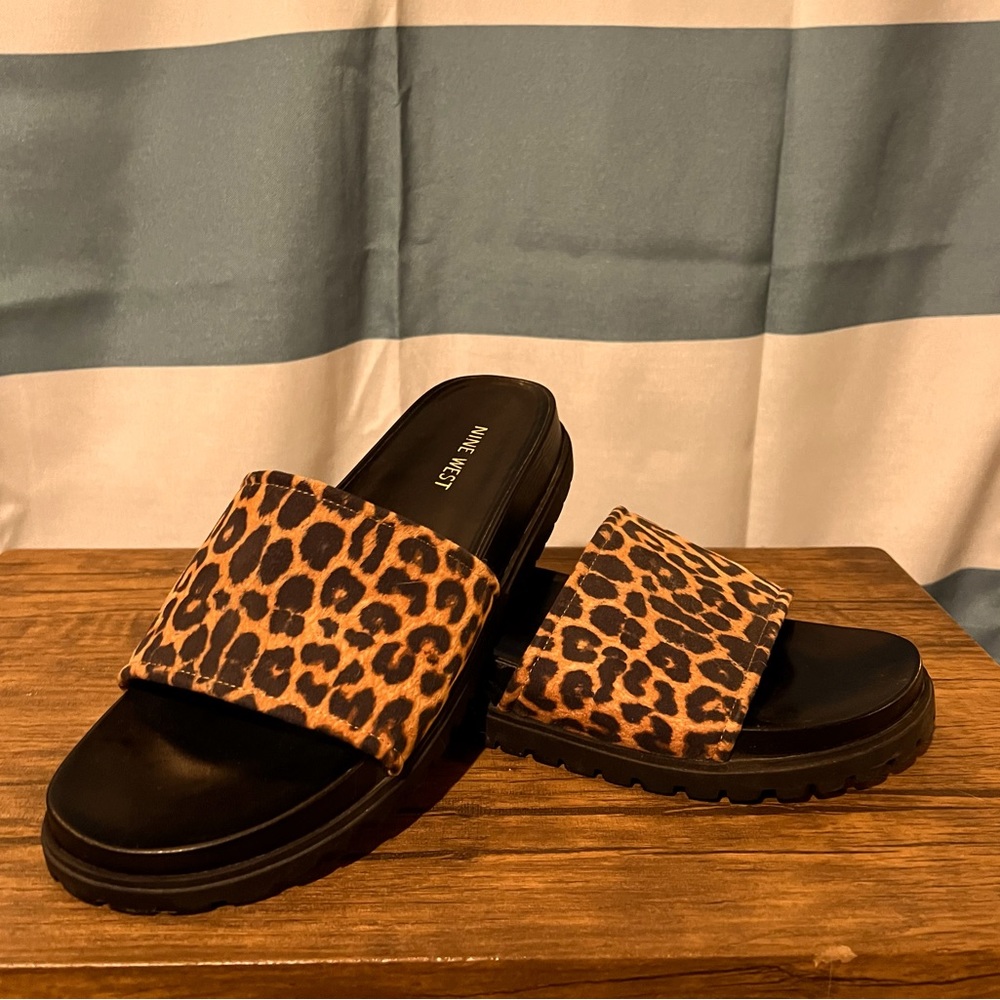 Nine West Size 10 Slide